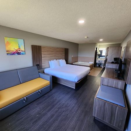 Motel Super 8 By Wyndham Hayward Wi Extérieur photo