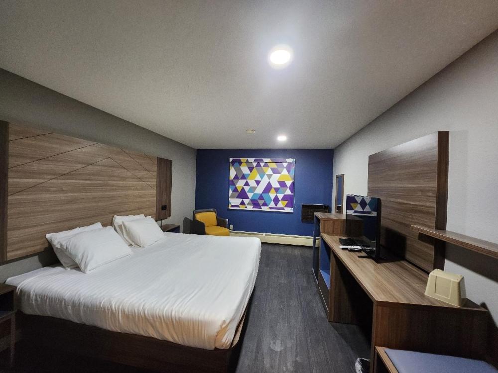 Motel Super 8 By Wyndham Hayward Wi Extérieur photo