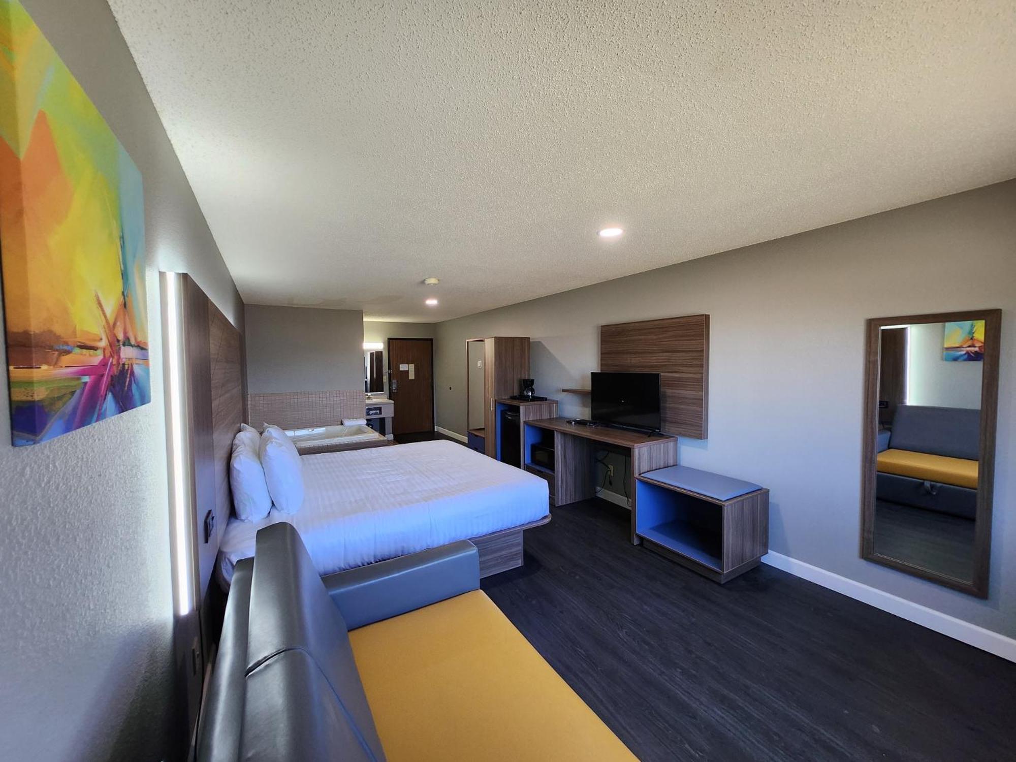 Motel Super 8 By Wyndham Hayward Wi Extérieur photo