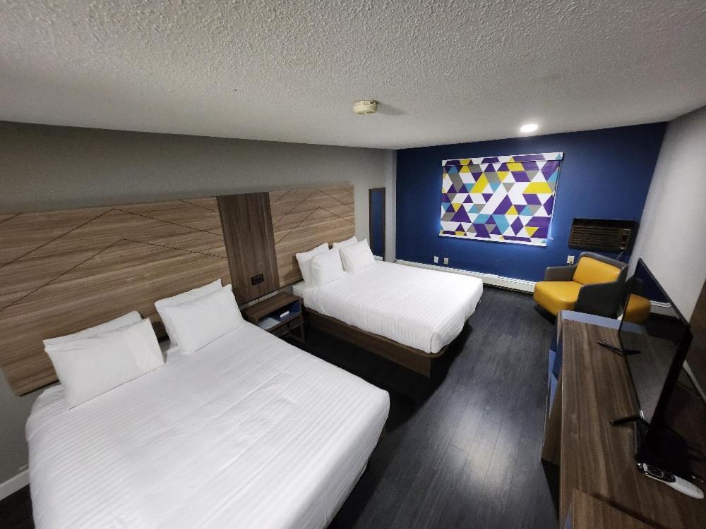 Motel Super 8 By Wyndham Hayward Wi Extérieur photo