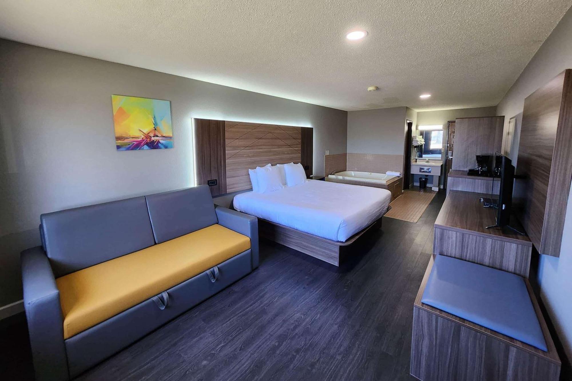 Motel Super 8 By Wyndham Hayward Wi Extérieur photo