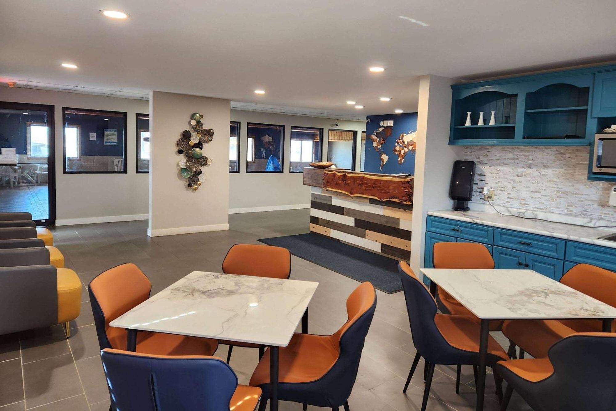 Motel Super 8 By Wyndham Hayward Wi Extérieur photo