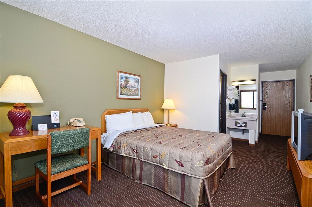 Motel Super 8 By Wyndham Hayward Wi Extérieur photo
